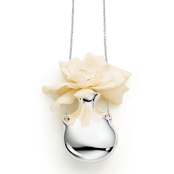 elsa peretti flower necklace