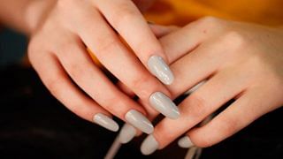#Beautyschool: What To Do When Your Nail Is About To Break