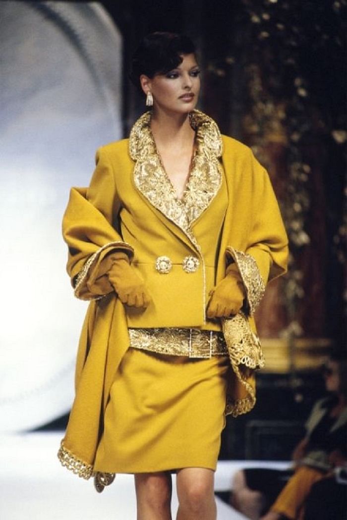 ELLE - Linda Evangelista on the Dior Haute Couture runway, 1992