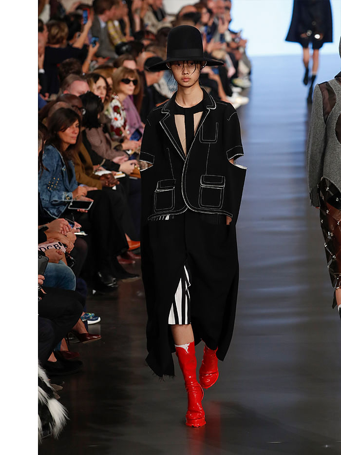 Paris Fashion Week: 10 Best Looks From Maison Margiela Spring