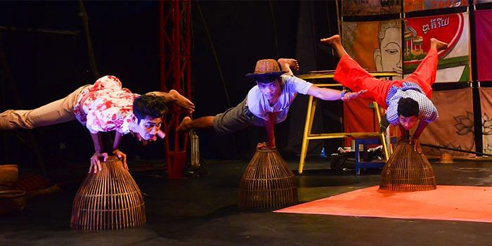 Phare,-the-Battambang-Circus,-Phum-Style-(performance)_-images-courtesy-of-the-Artists_resized-Singapore Biennale