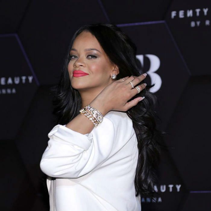 Rihanna Is Releasing The Fenty Beauty Mascara of Our Dreams