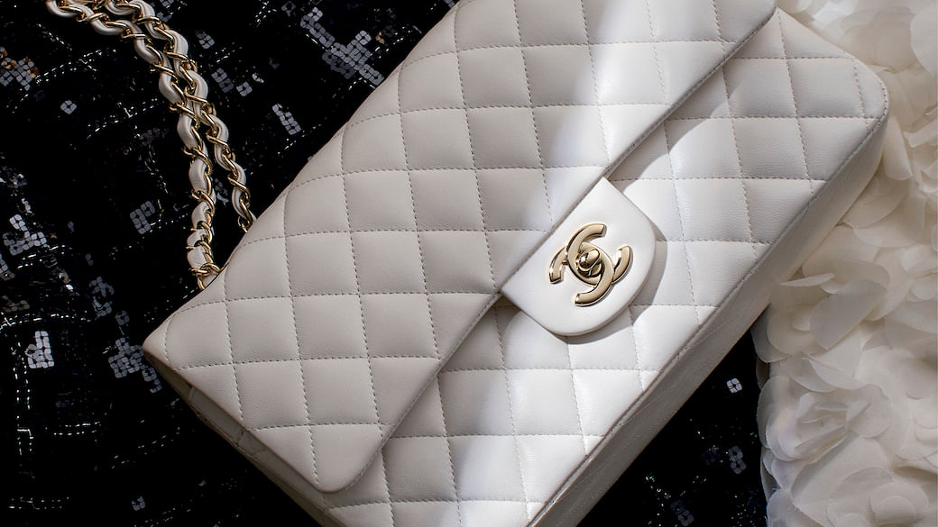 What Makes The Chanel 11.12 A Classic Bag That Endures Over Time - ELLE  SINGAPORE