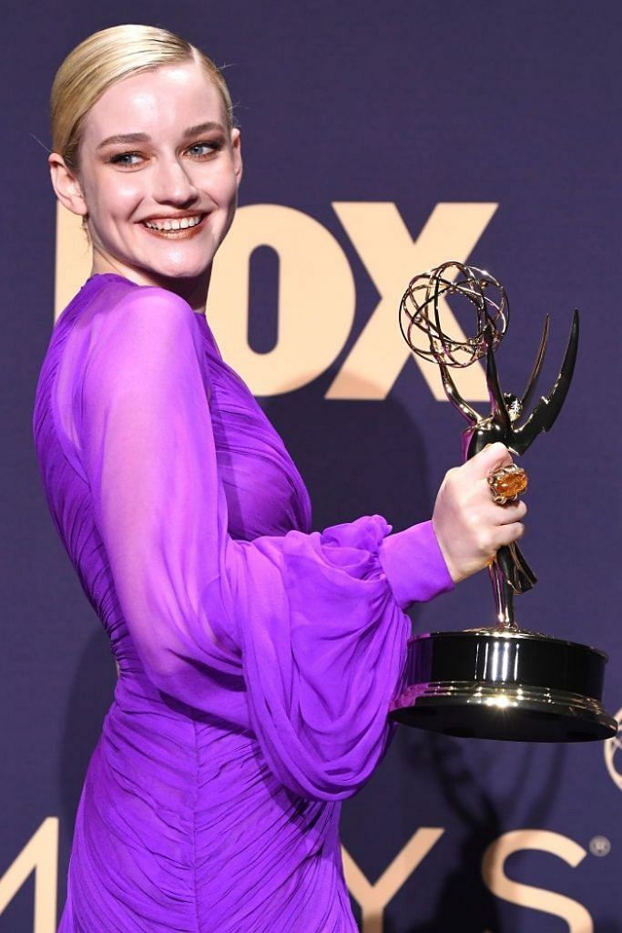 Julia Garner 71st Emmy Awards
