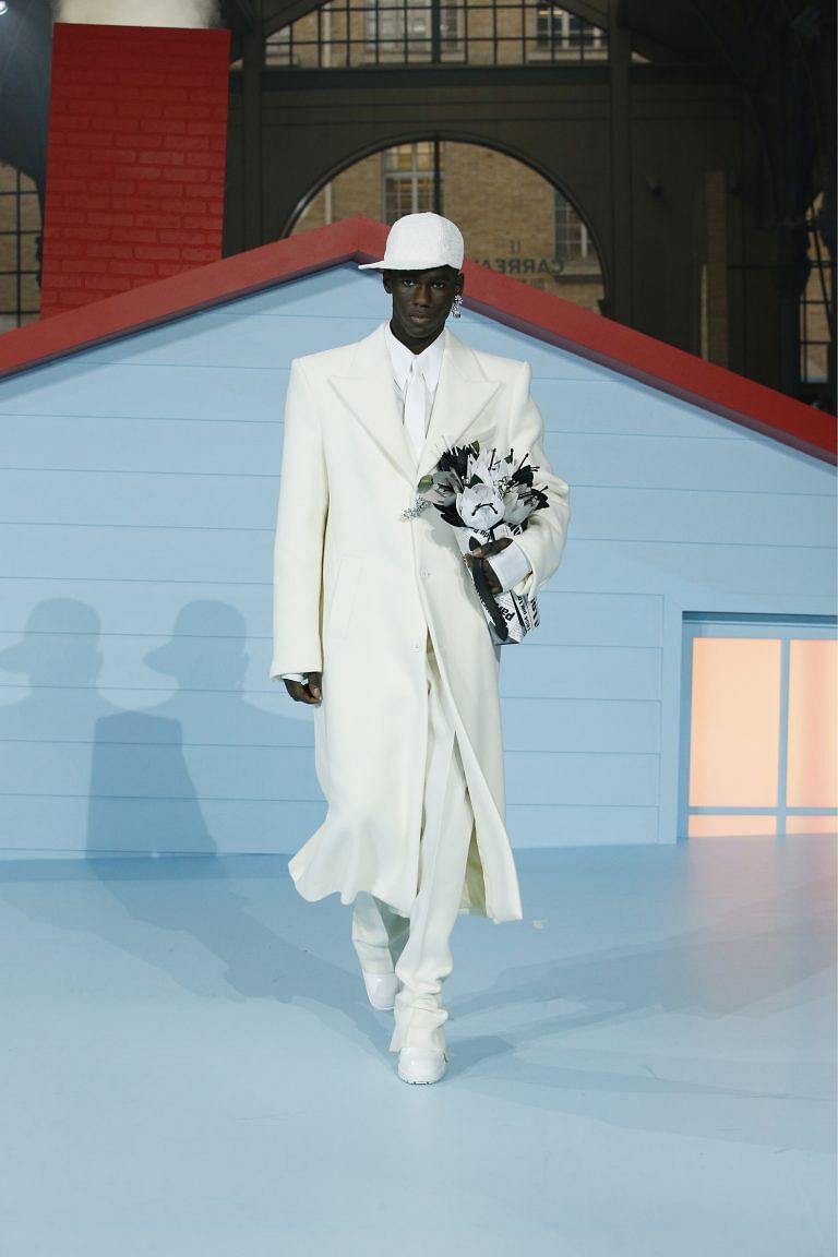 Virgil Abloh's Time At Louis Vuitton Comes Full Circle With His 8th And  Final Collection