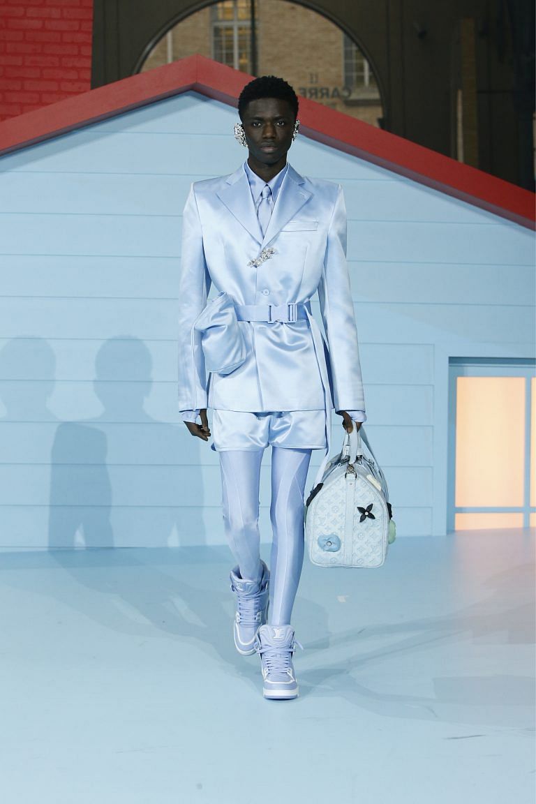 NEW- Men FW 2022/ Virgil Abloh/ Louis Vuitton Paint can shoulder bag in  blue at 1stDibs
