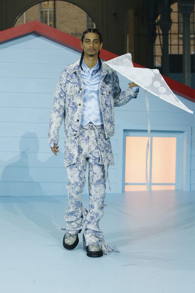 SPOTTED: Octavian Draped in Virgil Abloh's Louis Vuitton Wares