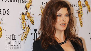 Linda Evangelista Is Coming Out Of Hiding After A Cosmetic Procedure Gone Wrong