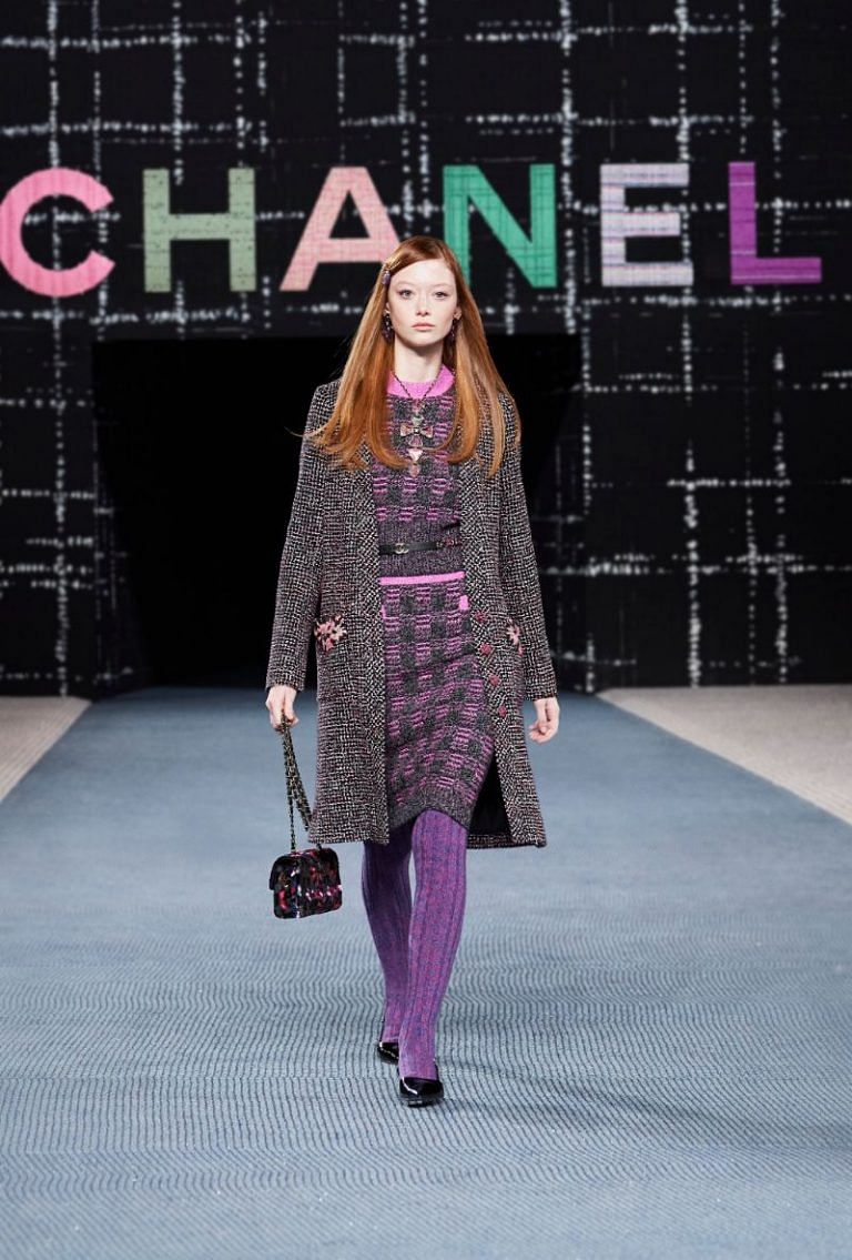Review Of Chanel's Fall/Winter 2022 Collection