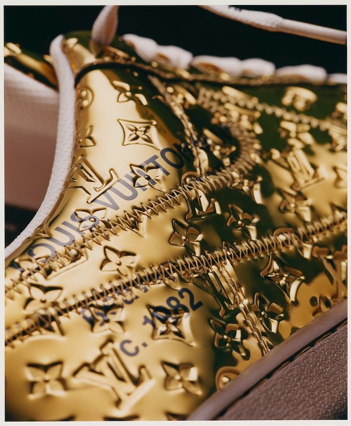We feeling these? (Virgil Abloh presenting LV x AF1 at the Paris fashion  week). : r/Sneakers