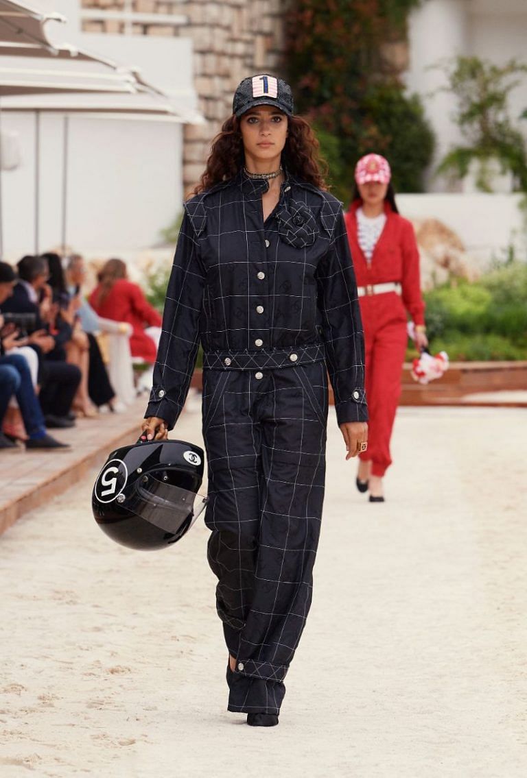 Review of The Chanel Cruise 2022/2023 Collection