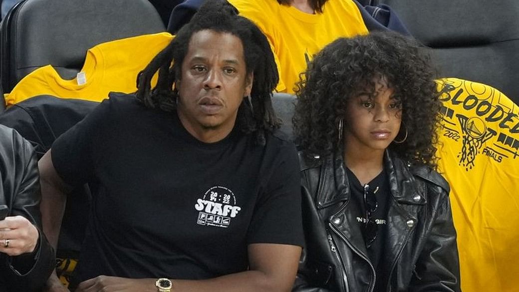jay z and beyonce courtside 2022