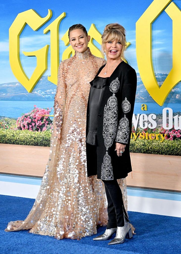 Kate Hudson And Goldie Hawn Are Enchanting In Rare Joint Red-Carpet Appearance