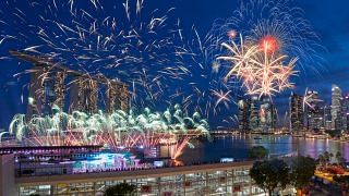 Mandarin Oriental, Singapore NYE Fireworks