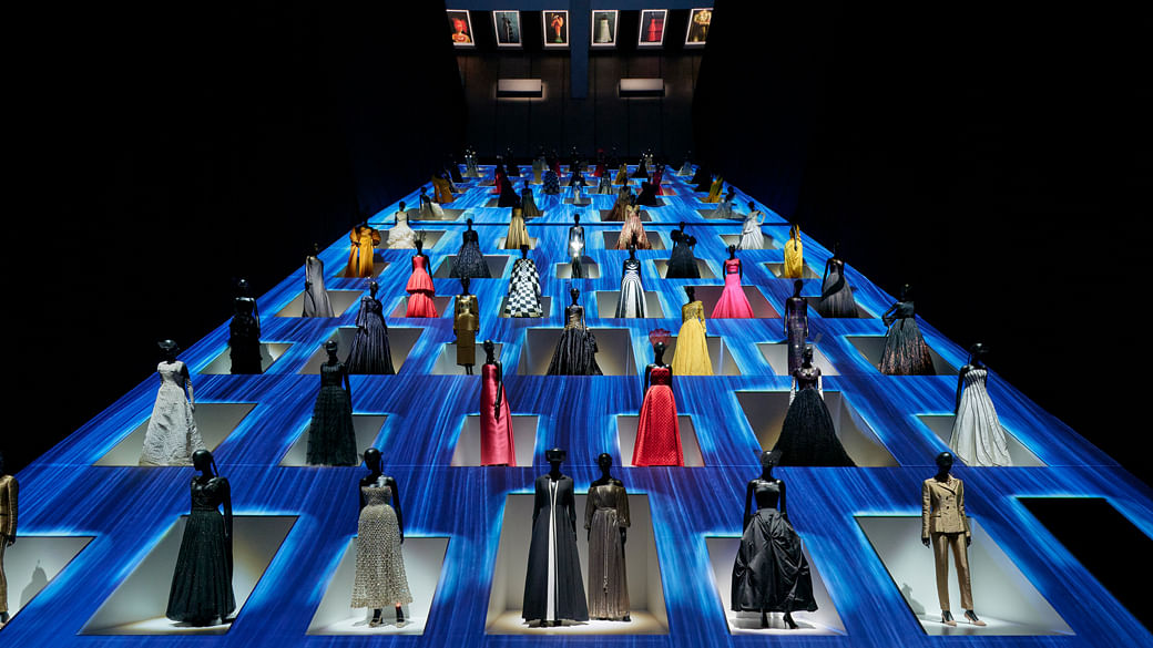 Inside the 'Christian Dior: Designer of Dreams' Exhibit in Tokyo [PHOTOS] –  WWD