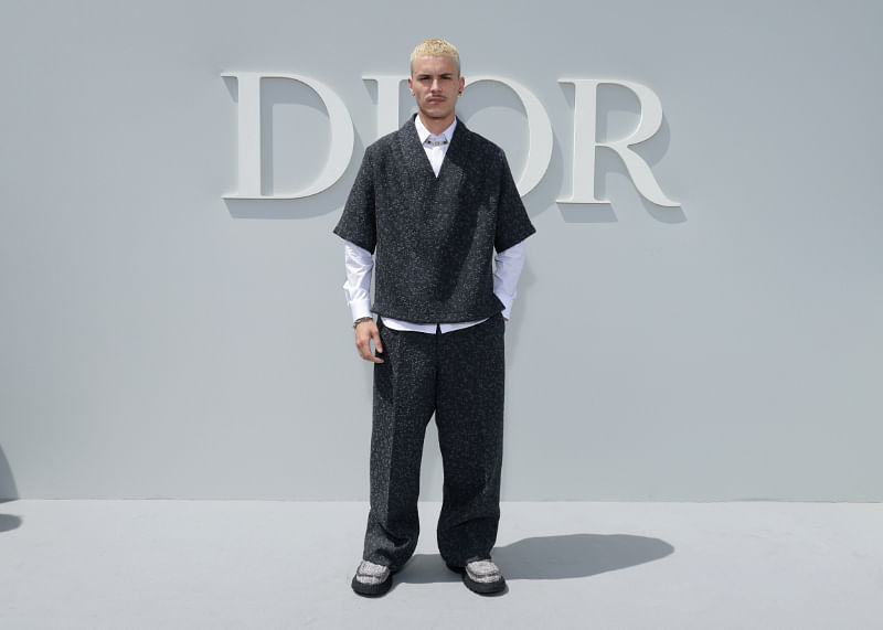 Cha Eun-woo, Lomon And A Futuristic Viral Moment At Dior Men's