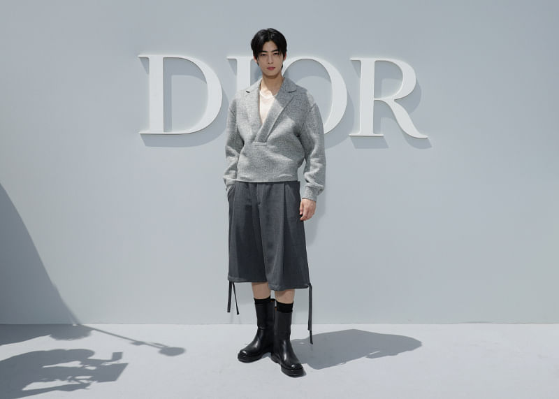 Cha Eun-woo, Lomon And A Futuristic Viral Moment At Dior Men's