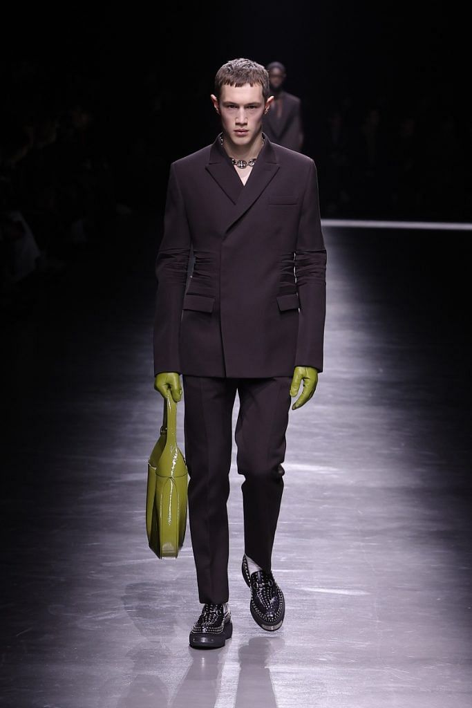 Sabato De Sarno Cleans The Slate With His Gucci Menswear Debut
